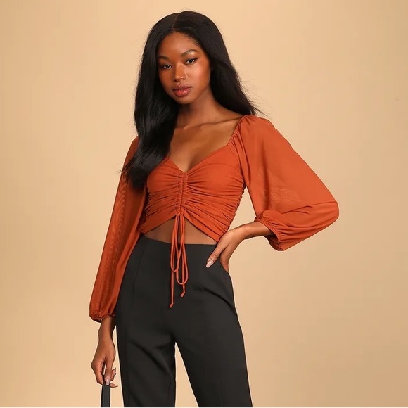 Lulus Tops - Ruched Long Sleeve Cropped Blouse